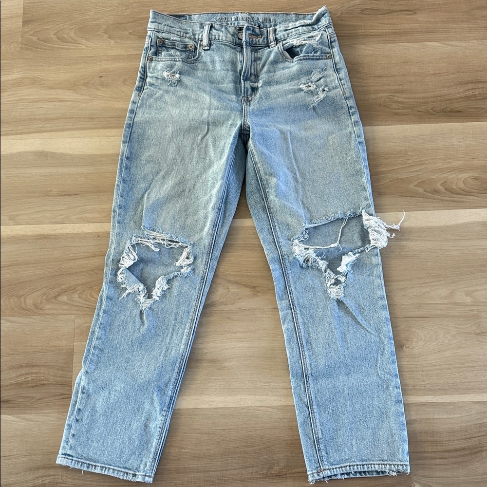 American Eagle Outfitters Light Blue Distressed Straight Leg Jeans